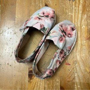 Toddler Rose Print TOMS
